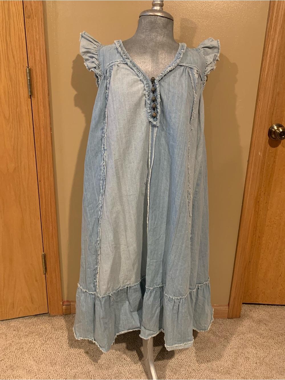 Light Wash Chambray Ruffled Sleeveless Midi Dress
